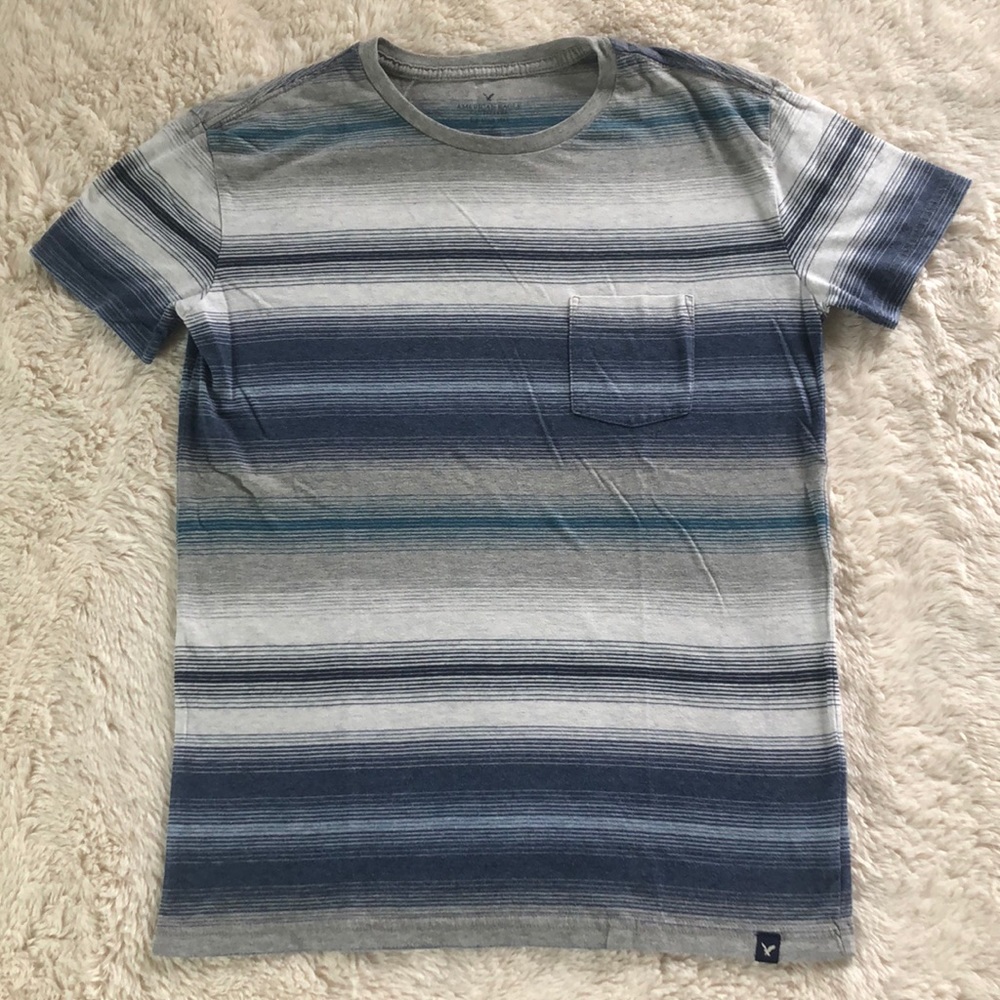 American eagle outfitters t-shirt
